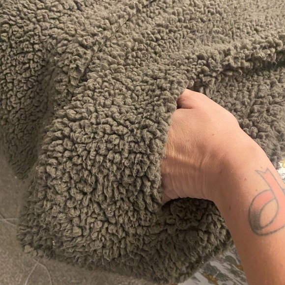 Alter’d State Jacket - Picture 5 of 6